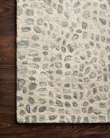Loloi Masai Mas-03 Silver Grey / Ivory Rugs - corner on wood