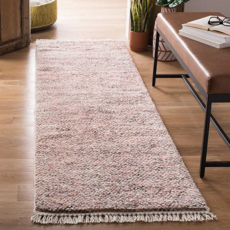 Safavieh Casablanca 2'-3" x 8'-0" Rug in Red