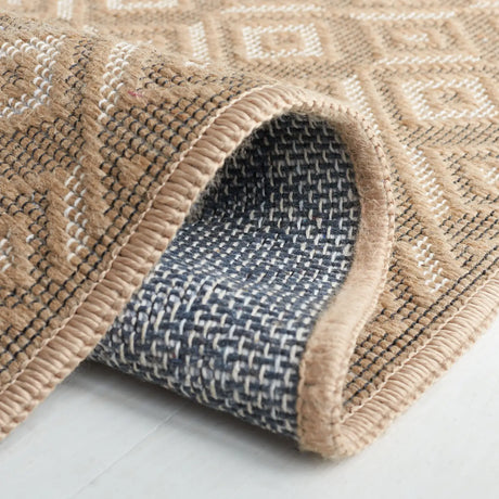 Safavieh Aspect 4'-0" x 6'-0" Rug in Natural / Ivory