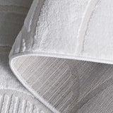 Safavieh Saylor 100 5'-5" x 7'-7" Rug in Ivory