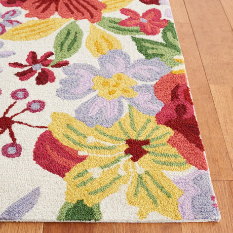 Safavieh Easy Care 4'-0" x 6'-0" Rug in Ivory / Red