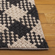 Safavieh Natural Fiber Couture 2'-3" x 8'-0" Rug in Black / Beige