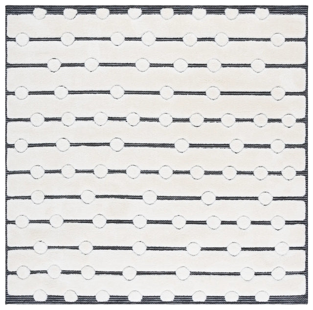 Safavieh Celebrity 800 6'-7" x 6'-7" Rug in Ivory / Black
