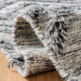 Safavieh Casablanca 5'-0" x 8'-0" Rug in Charcoal