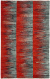 Safavieh Kilim 4'-0" x 6'-0" Rug in Red / Charcoal