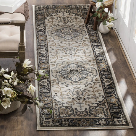 Safavieh Lyndhurst 2'-3" x 12'-0" Rug in Cream / Navy