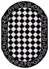Safavieh Chelsea 4'-6" x 6'-6" Rug in Black / Ivory