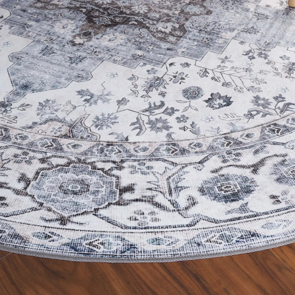 Safavieh Arizona 6'-0" x 6'-0" Rug in Ivory / Blue