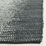 Safavieh Vintage Leather 4'-0" x 6'-0" Rug in Grey / Cream