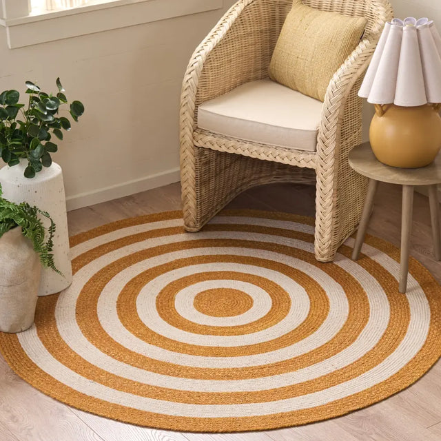 Safavieh Braided 5'-0" x 5'-0" Rug in Gold / Peach