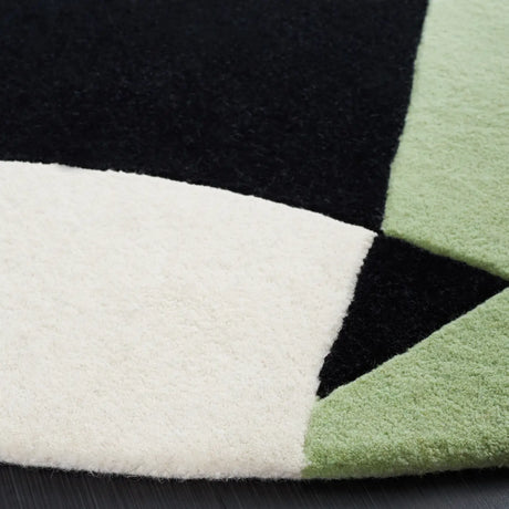 Safavieh Rodeo Drive 6'-0" x 6'-0" Rug in Black / Green