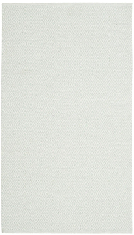 Safavieh Montauk 2'-6" x 4'-0" Rug in Ivory / Foam Green