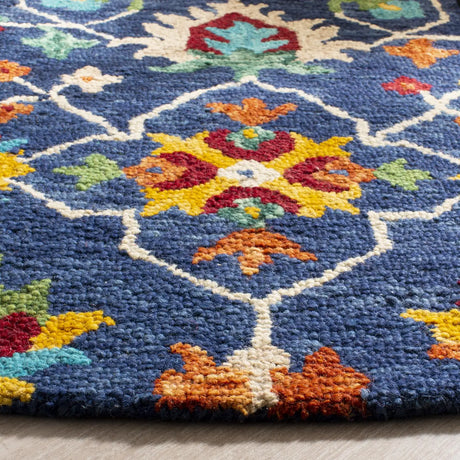 Safavieh Aspen 5'-0" x 5'-0" Rug in Navy / Red