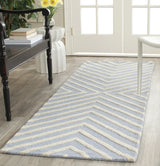 Safavieh Cambridge 2'-6" x 10'-0" Rug in Light Blue / Ivory