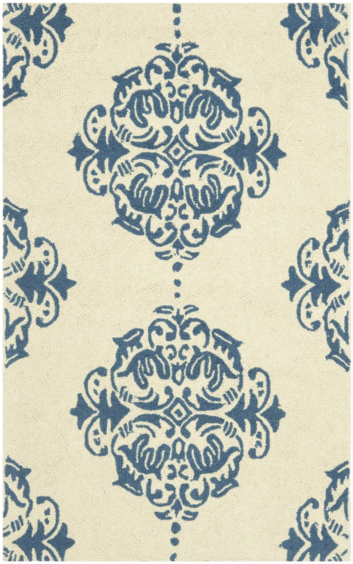 Safavieh Chelsea 1'-8" x 2'-6" Rug in Ivory / Blue