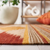 Safavieh Kilim 4'-0" x 6'-0" Rug in Natural / Multi