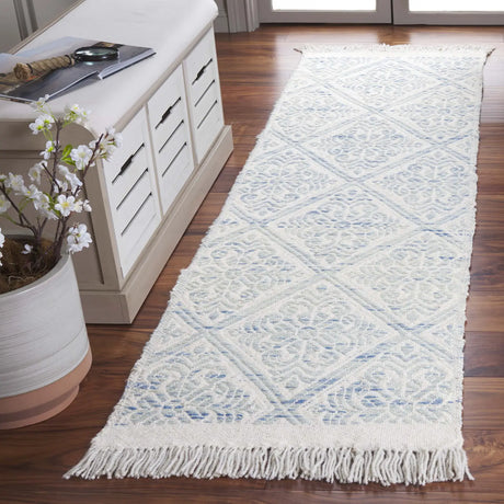 Safavieh Kilim 2'-3" x 8'-0" Rug in Blue / Ivory