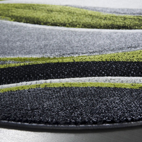 Safavieh Hollywood 5'-3" x 5'-3" Rug in Grey / Green