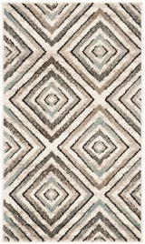Safavieh Amsterdam 3'-0" x 5'-0" Rug in Cream / Beige