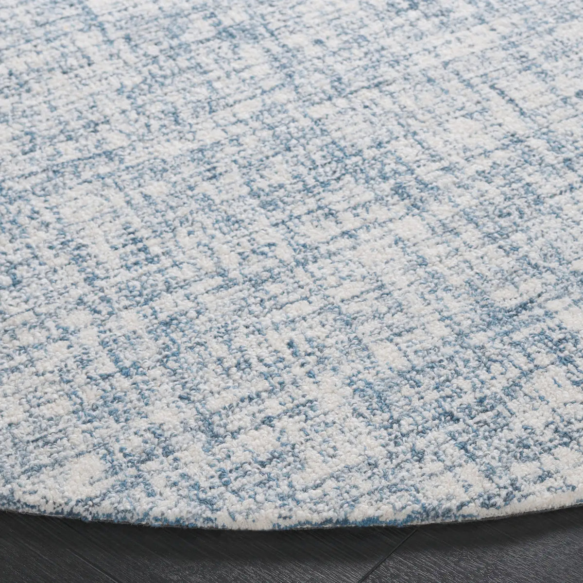 Safavieh Ebony 6'-0" x 6'-0" Rug in Blue / Ivory