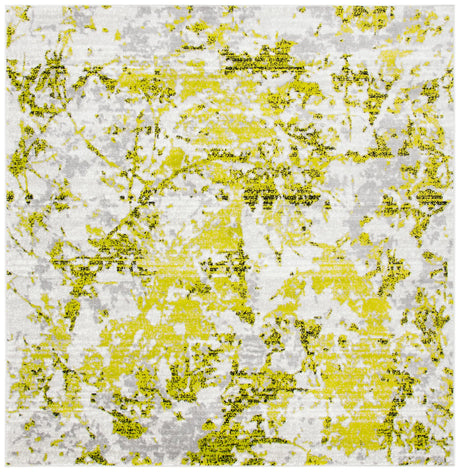 Safavieh Skyler 6'-7" x 6'-7" Rug in Grey / Green