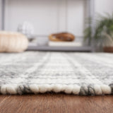 Safavieh Natura 5'-0" x 8'-0" Rug in Grey / Ivory