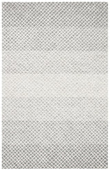 Safavieh Micro-Loop 4'-0" x 6'-0" Rug in Grey / Ivory