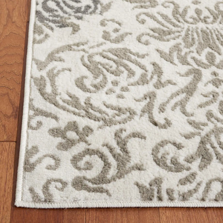 Safavieh Pyramid 4'-5" x 6'-5" Rug in Ivory Grey / Charcoal