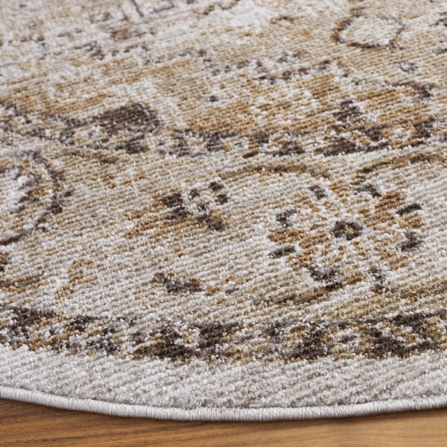 Safavieh Hazel 500 6'-0" x 6'-0" Rug in Beige / Brown