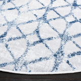 Safavieh Amelia 700 6'-7" x 6'-7" Rug in Grey / Navy