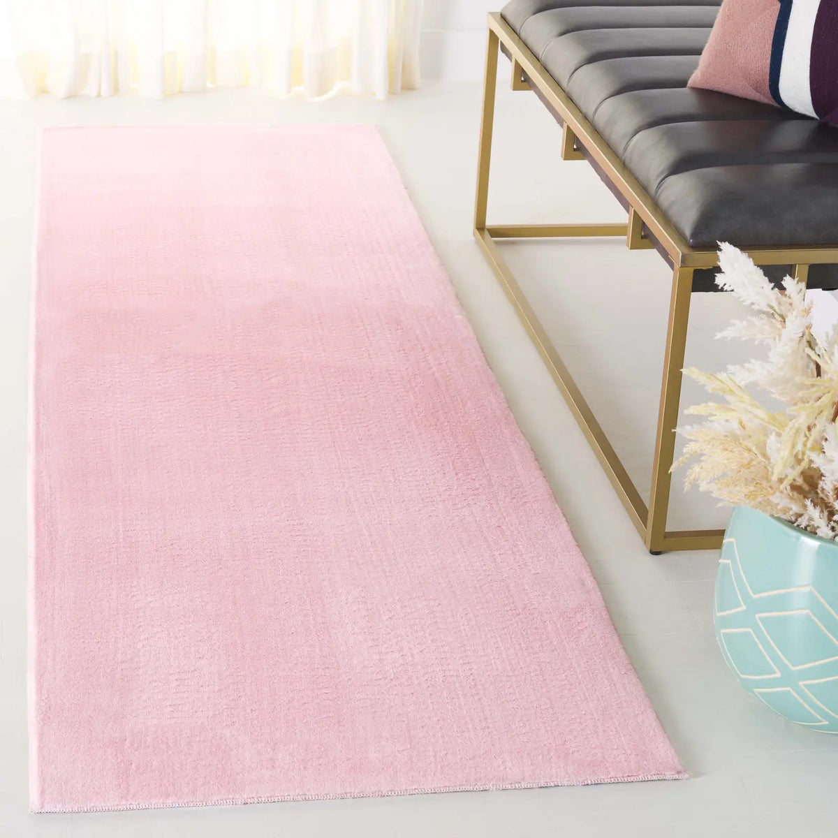 Safavieh Faux Rabbit Fur 2'-3" x 8'-0" Rug in Pink