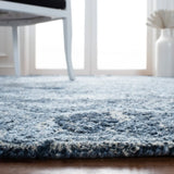 Safavieh Marquee 4'-0" x 6'-0" Rug in Blue / Grey