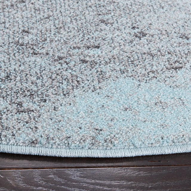 Safavieh Glacier 5'-3" x 5'-3" Rug in Blue / Pink