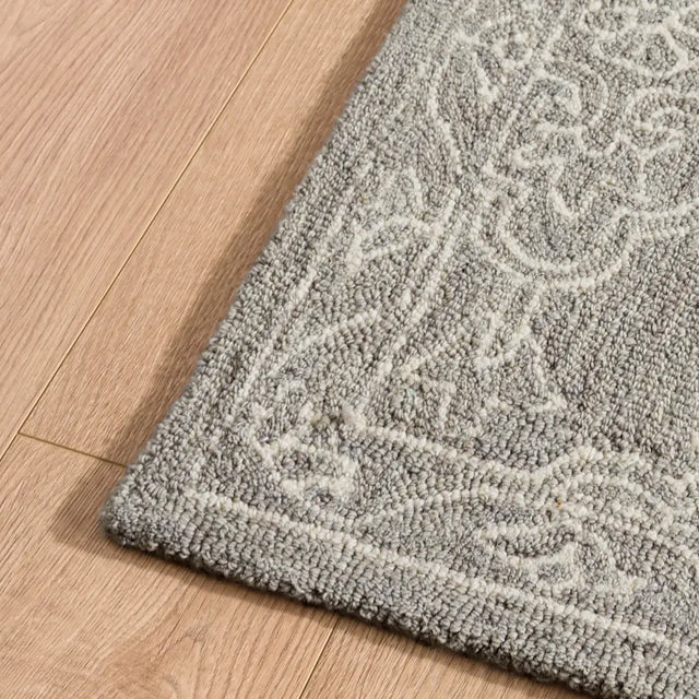 Safavieh Martha Stewart 5'-0" x 8'-0" Rug in Light Grey / Ivory