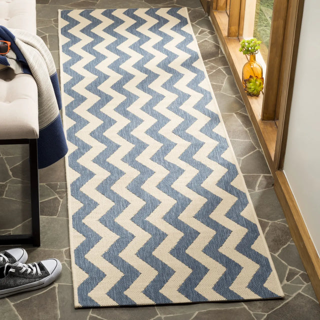 Safavieh Courtyard 2'-3" x 8'-0" Rug in Blue / Beige