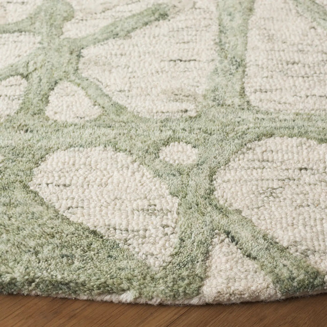 Safavieh Ebony 6'-0" x 6'-0" Rug in Ivory / Light Green