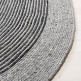 Safavieh Braided 5'-0" x 7'-0" Rug in Grey / Black