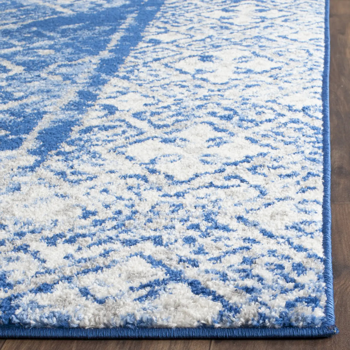 Safavieh Adirondack 10'-0" x 14'-0" Rug in Silver / Blue