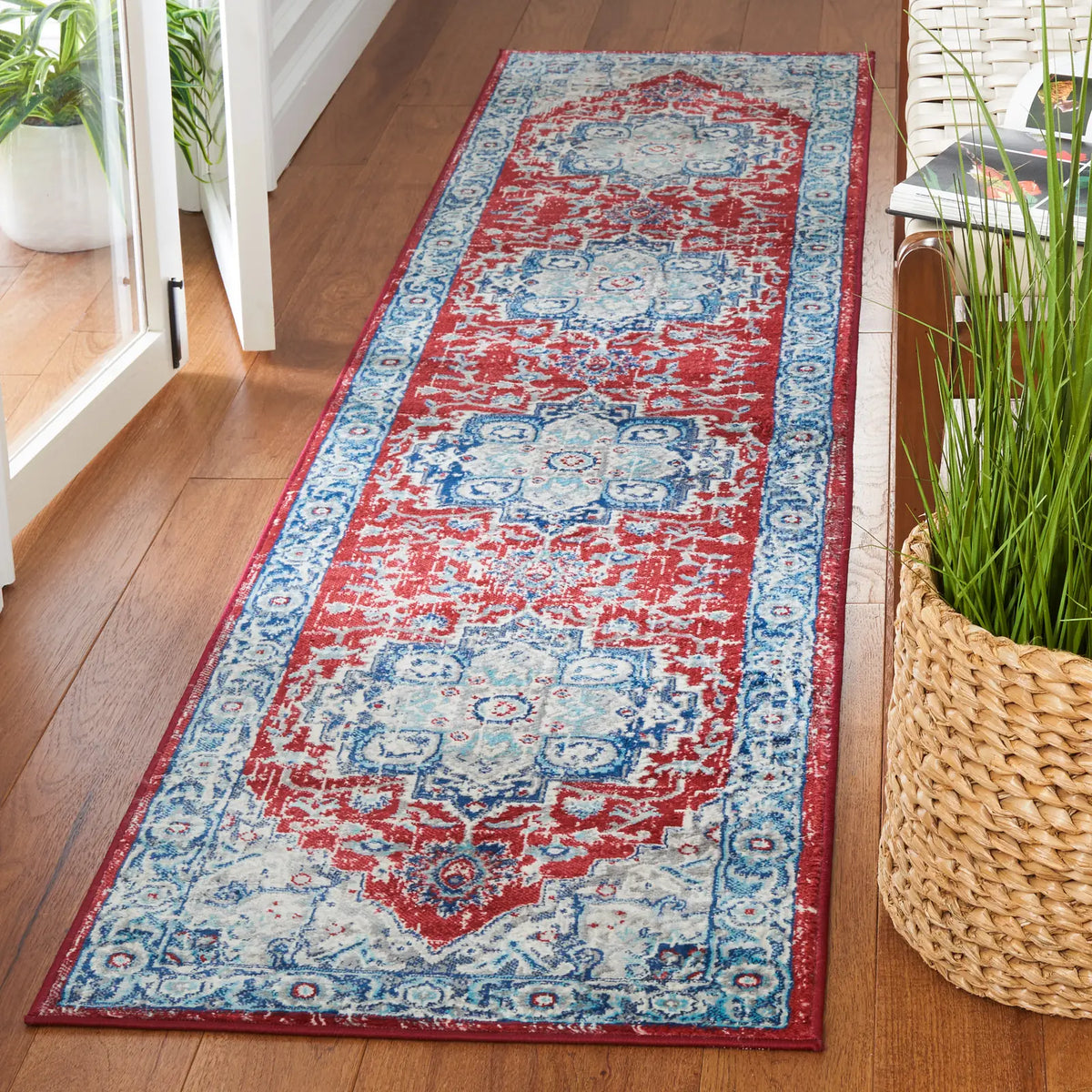 Safavieh Brentwood 2'-0" x 9'-0" Rug in Blue / Red