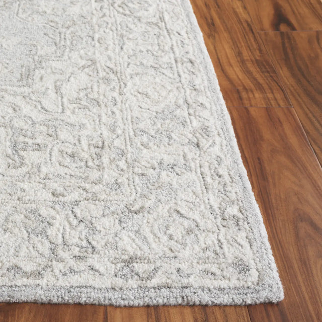 Safavieh Metro 2'-3" x 8'-0" Rug in Light Grey / Ivory