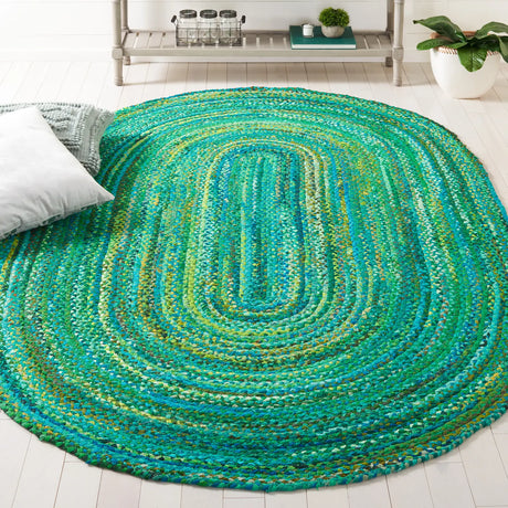 Safavieh Braided 5'-0" x 8'-0" Rug in Green