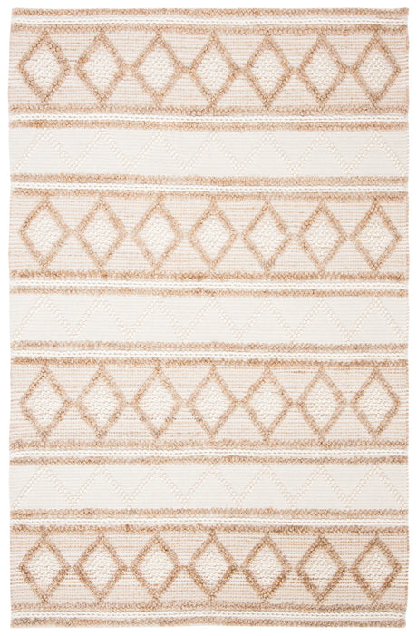 Safavieh Natural Fiber 4'-0" x 6'-0" Rug in Beige / Ivory