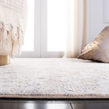 Safavieh Martha Stewart Sabrina 4'-0" x 6'-0" Rug in Ivory / Beige