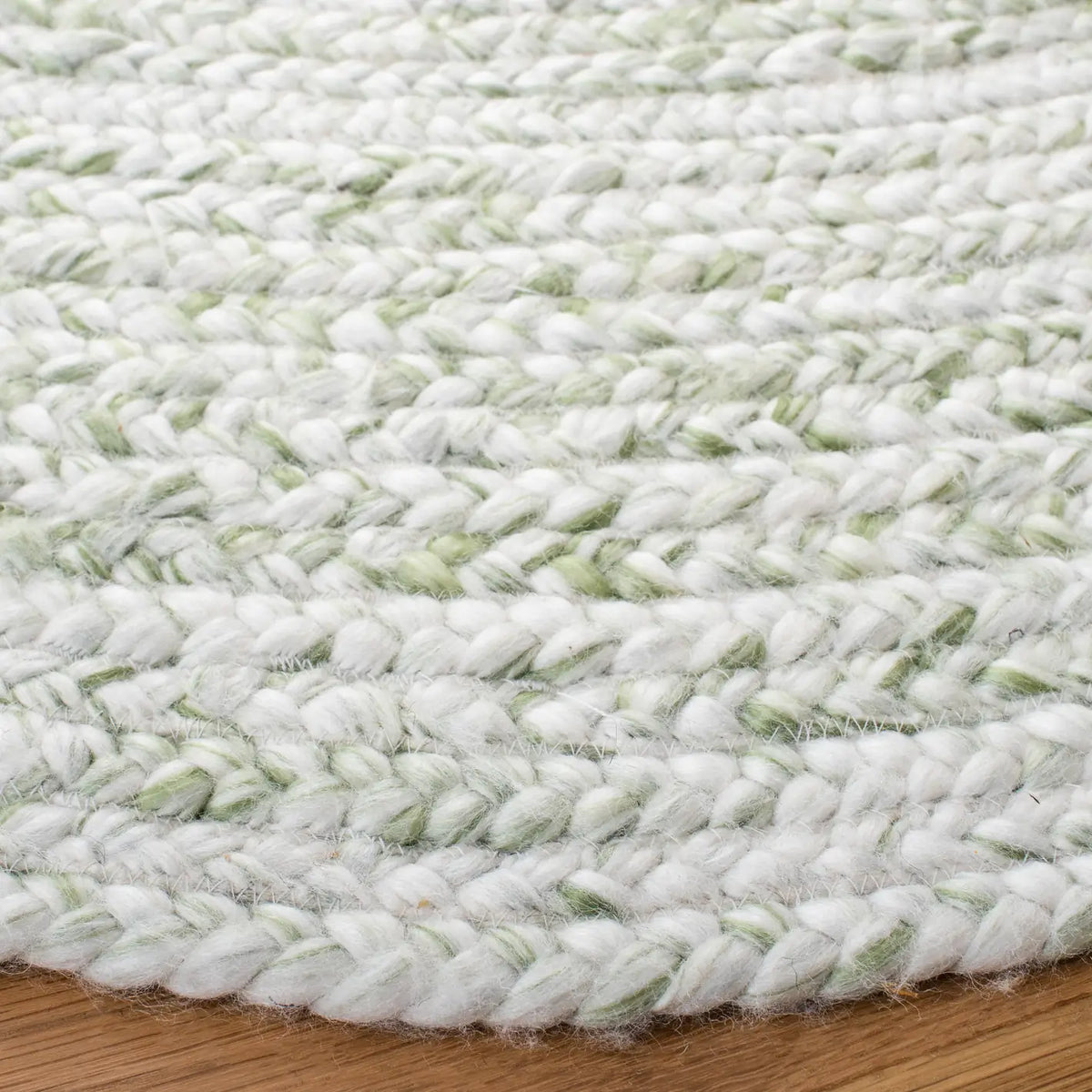 Safavieh Braided 5'-0" x 5'-0" Rug in Ivory / Green