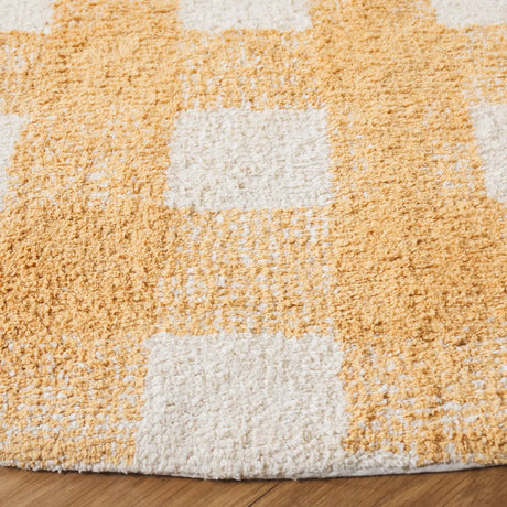 Safavieh Easy Care 6'-0" x 6'-0" Rug in Ivory / Gold
