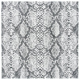Safavieh Courtyard 6'-7" x 6'-7" Rug in Grey / Black