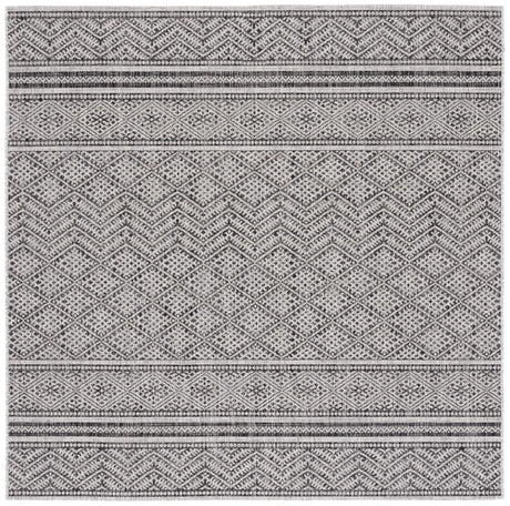 Safavieh Courtyard 6'-7" x 6'-7" Rug in Black / Grey