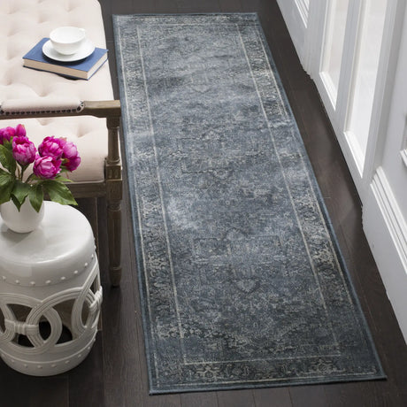 Safavieh Vintage 2'-2" x 8'-0" Rug in Blue