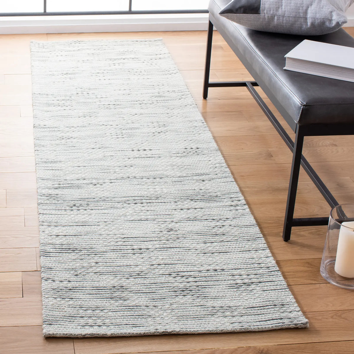 Safavieh Marbella 2'-3" x 8'-0" Rug in Grey / Beige