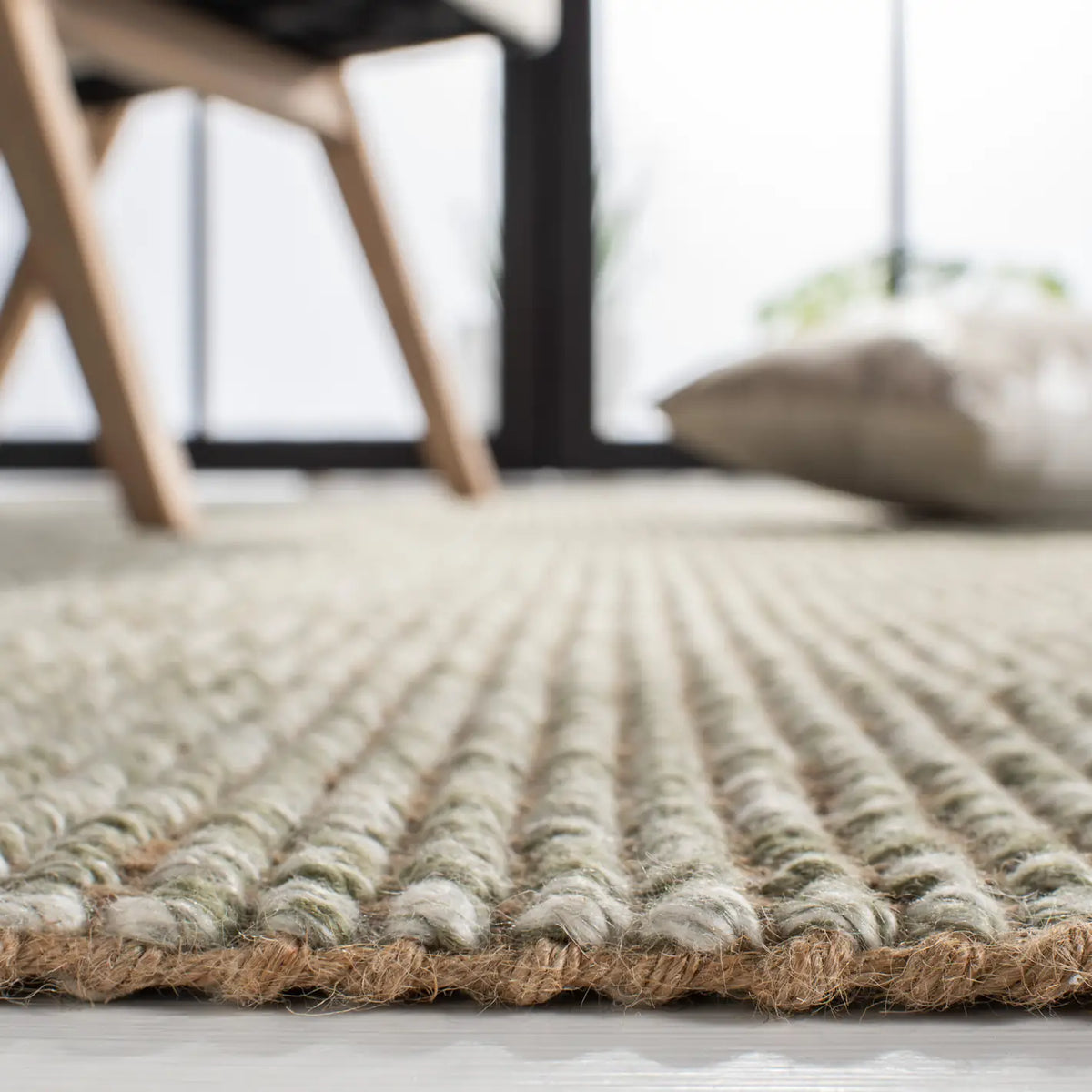 Safavieh Natural Fiber 4'-0" x 6'-0" Rug in Green / Natural